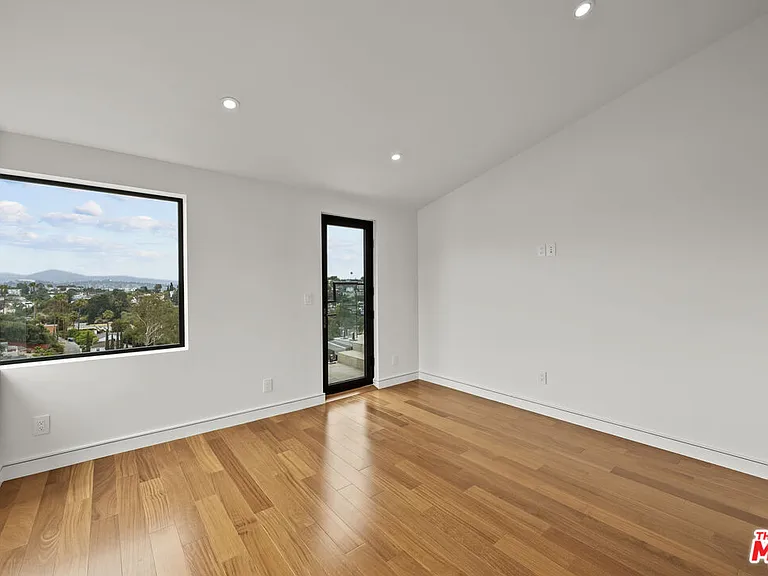 2388 Lyric Ave — Photo 21