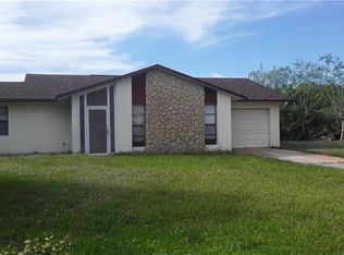 1525 Medford Pl, Lehigh Acres, FL 33936