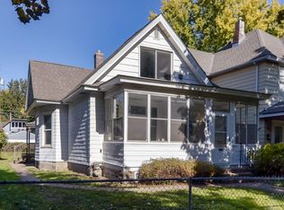 919 4th St E, Saint Paul, MN 55106