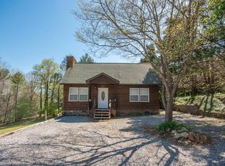 1840 Wide Horizon Dr, Franklin, NC 28734