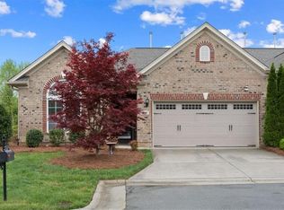 5214 York Place Ct, Walkertown, NC 27051