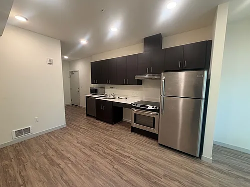 Floor plan 210