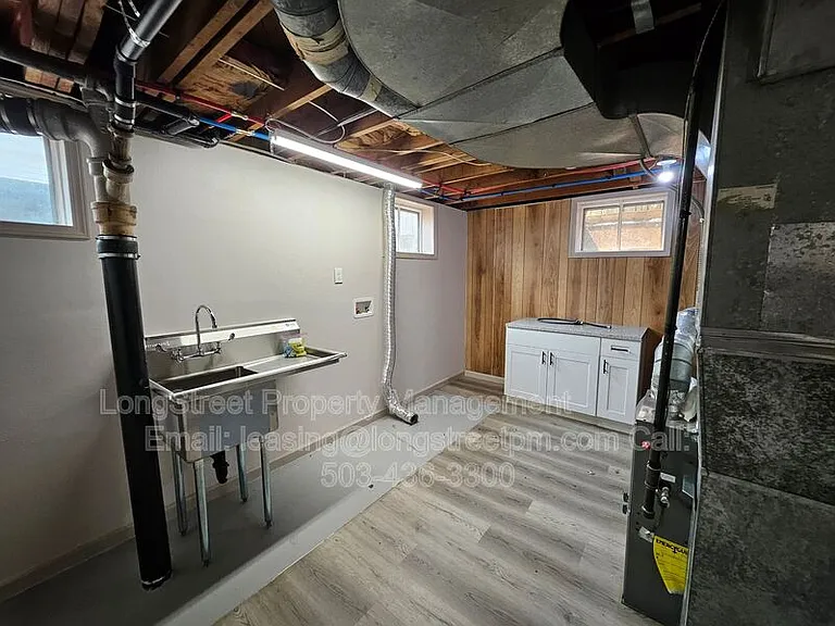 8010 NE Prescott St — Photo 35