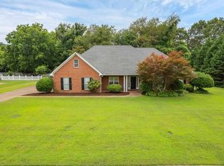 25 Sommersby Dr, Jackson, TN 38305