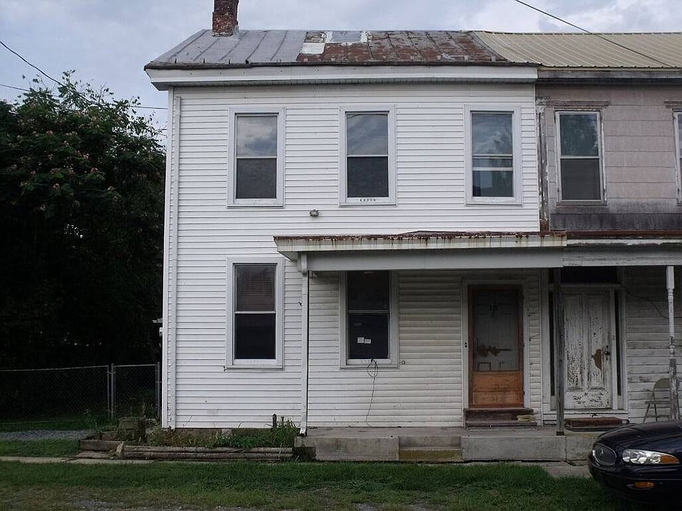 2nd image of 310 Greason Rd