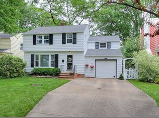 1187 Ford Rd, Lyndhurst, OH 44124