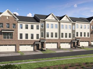 142 Pine Rdg, Tuxedo, NY 10987