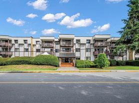 12170 222nd St, Maple Ridge, BC