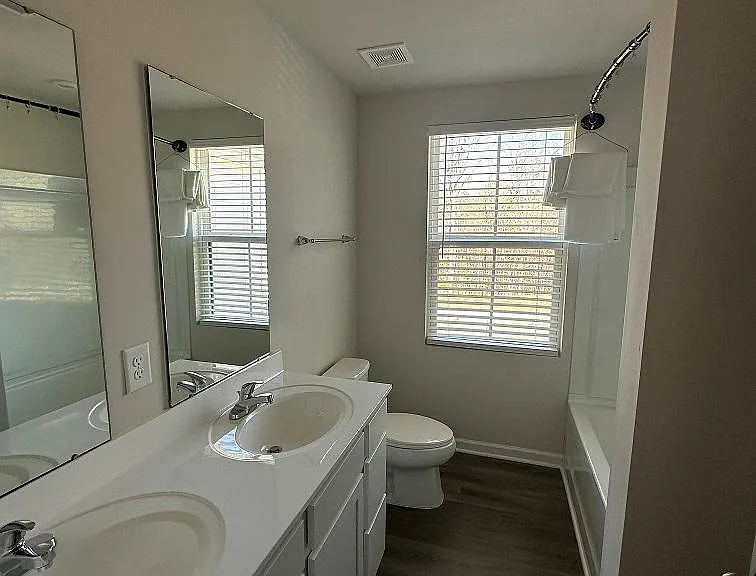80 Hunting Wood Dr — Photo 17