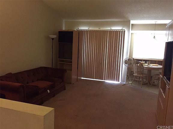 3rd image of 28760 Citrus Pl