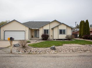 821 Tamarack Ln, Chewelah, WA 99109