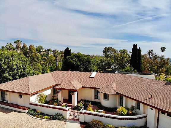Private 1/2 Acre Lot 
