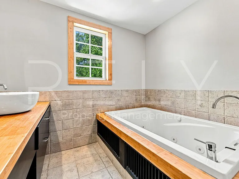2404 Gabriel View Dr — Photo 30