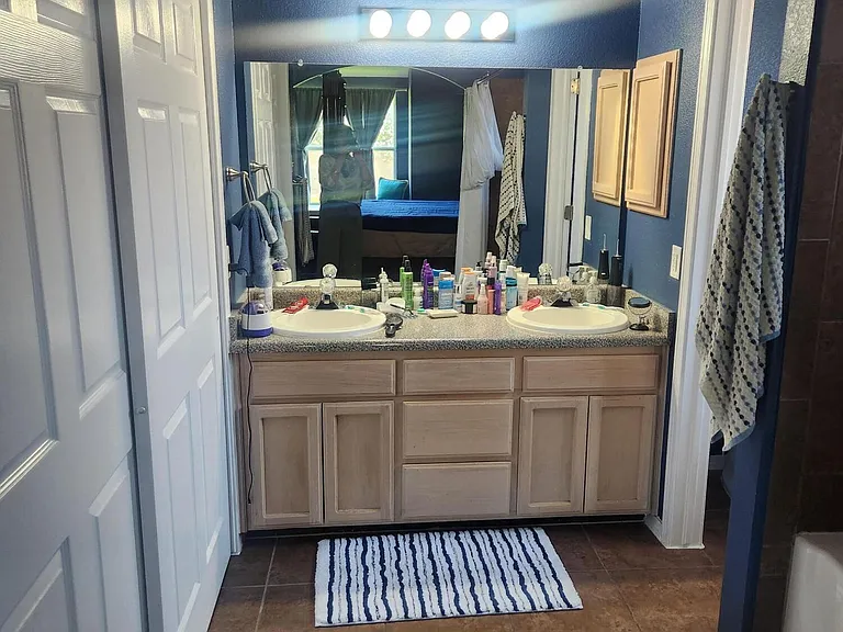 3281 Emerald Point Dr — Photo 9