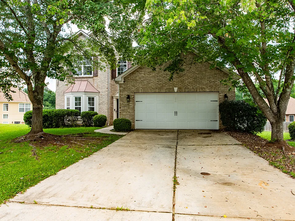 7702 Parkside Dr