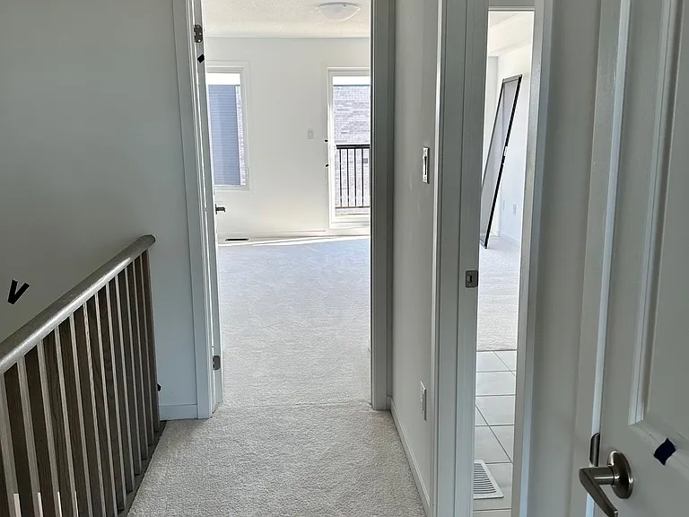 163 Hunt St N #101 — Photo 19