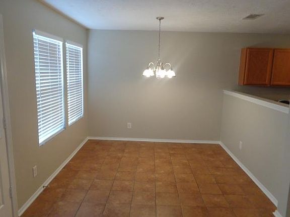 2nd image of 1518 Clayton Dr #0