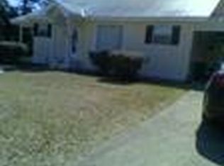 601 W Roehlig St, Hartford, AL 36344