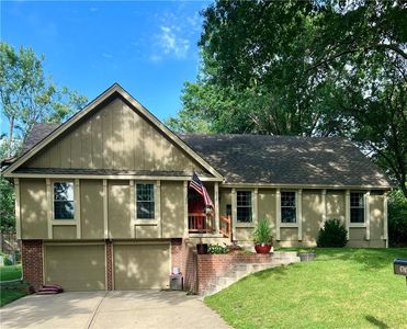 6705 NW Mirror Lake Ter, Parkville, MO, 64152