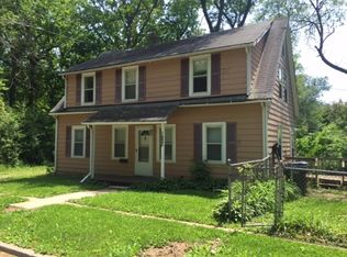 1525 Lydia St, Waukegan, IL 60085