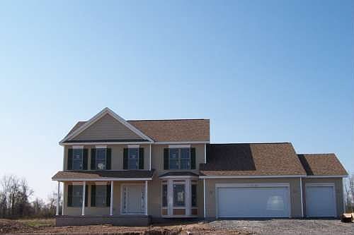 1st image of 1023 Lawrence Rd