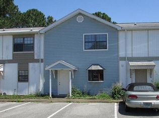 244 Oxford Ct, Mary Esther, FL 32569