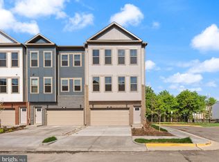 6230 Folly Ln, Alexandria, VA 22315