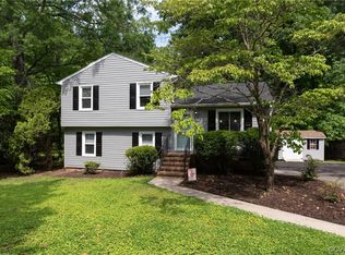 12212 Deerhurst Dr, Midlothian, VA 23113