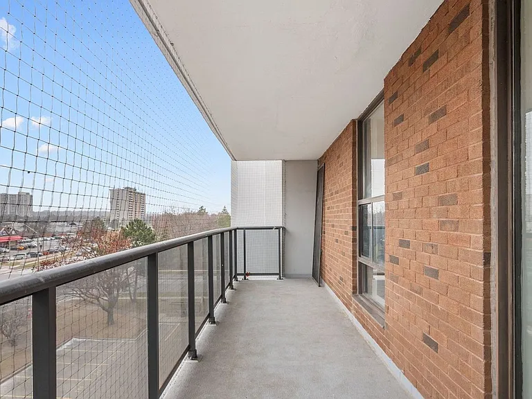 17 Knightsbridge Rd #506 — Photo 23