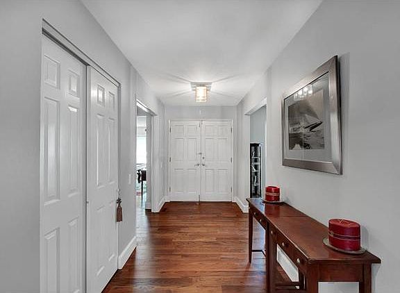 4th image of 713 Big Bend Woods Dr