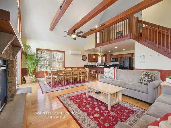 12 Lupine Dr, Lake Harmony, PA 18624