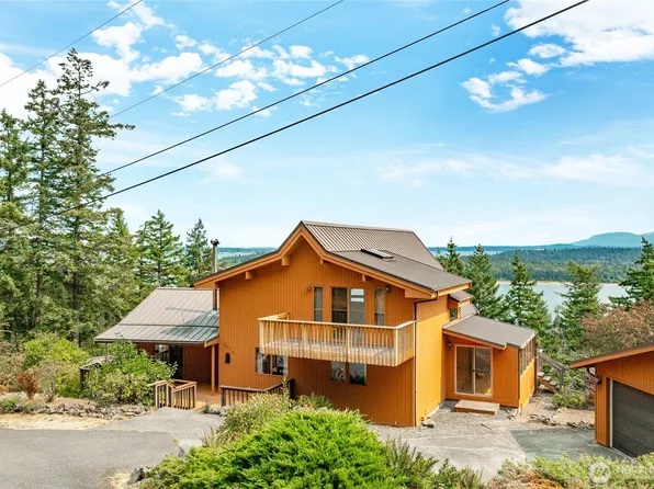 3074 Mt Vista Drive, Lummi Island, WA 98262