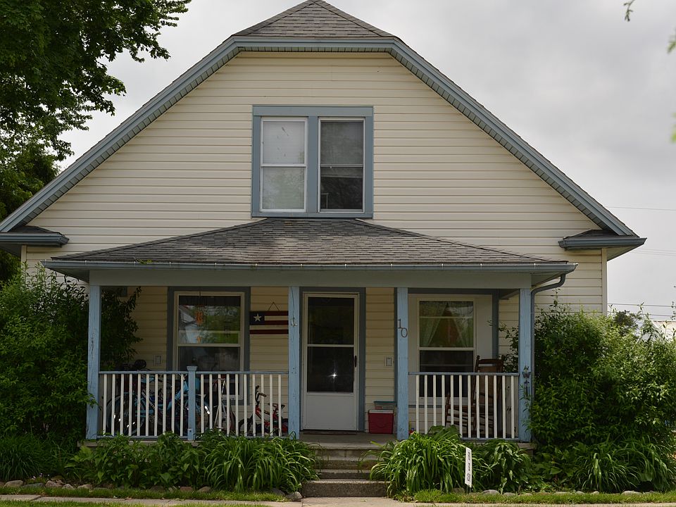 1st image of 10 S Main St