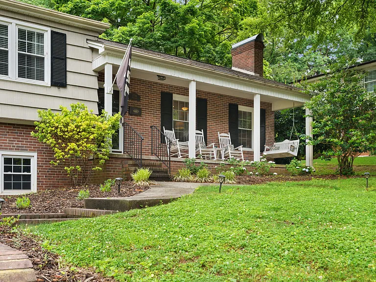 2786 Birchwood Dr — Photo 7