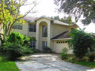 17725 Hampshire Oak Dr, Tampa, FL 33647