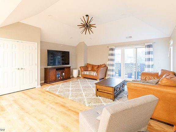 4th image of 8603 Scenicview Dr #Q206