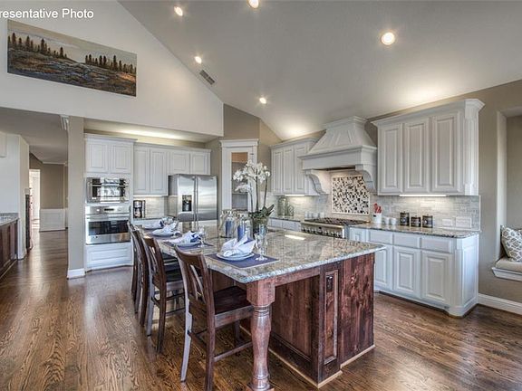 3rd image of 1502 Snowberry Dr