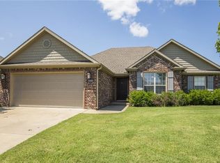 3102 SW Fernwood Ave, Bentonville, AR 72712