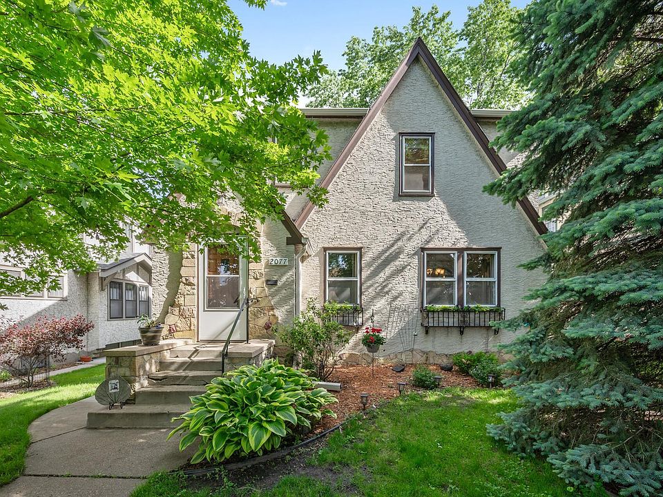 1st image of 2077 James Ave