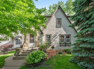 2077 James Ave, Saint Paul, MN 55105