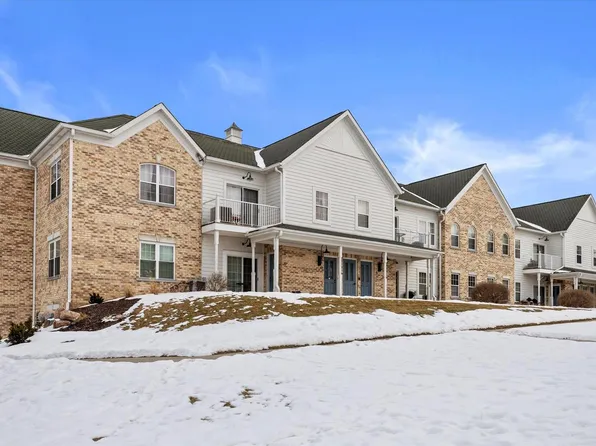2720 Northview ROAD #25, Waukesha, WI 53188