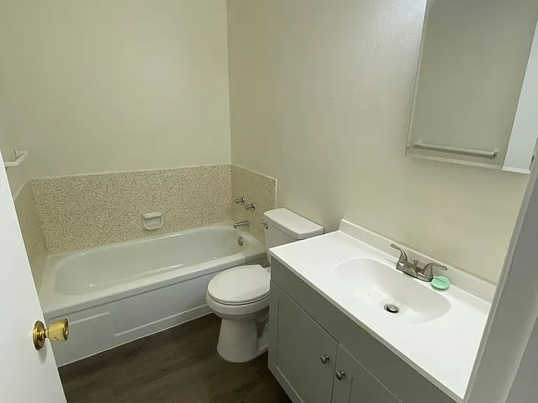 12912 Marva Pl SE — Photo 10
