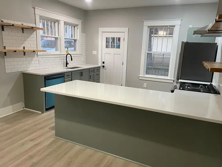 4224 B St — Photo 3