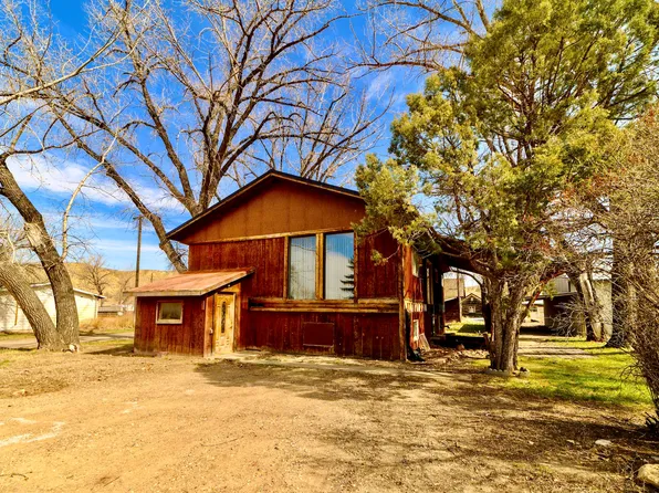 212 Chappell St, Loma, MT 59460
