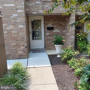 12 Chesham Ct #B, Cockeysville, MD, 21030