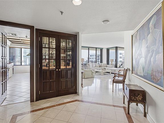 3rd image of 520 Brickell Key Dr APT A1616