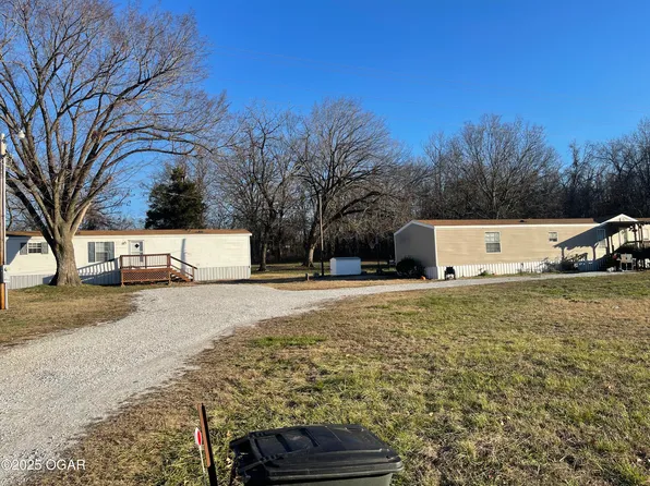 12609 State Highway 43, Seneca, MO 64865