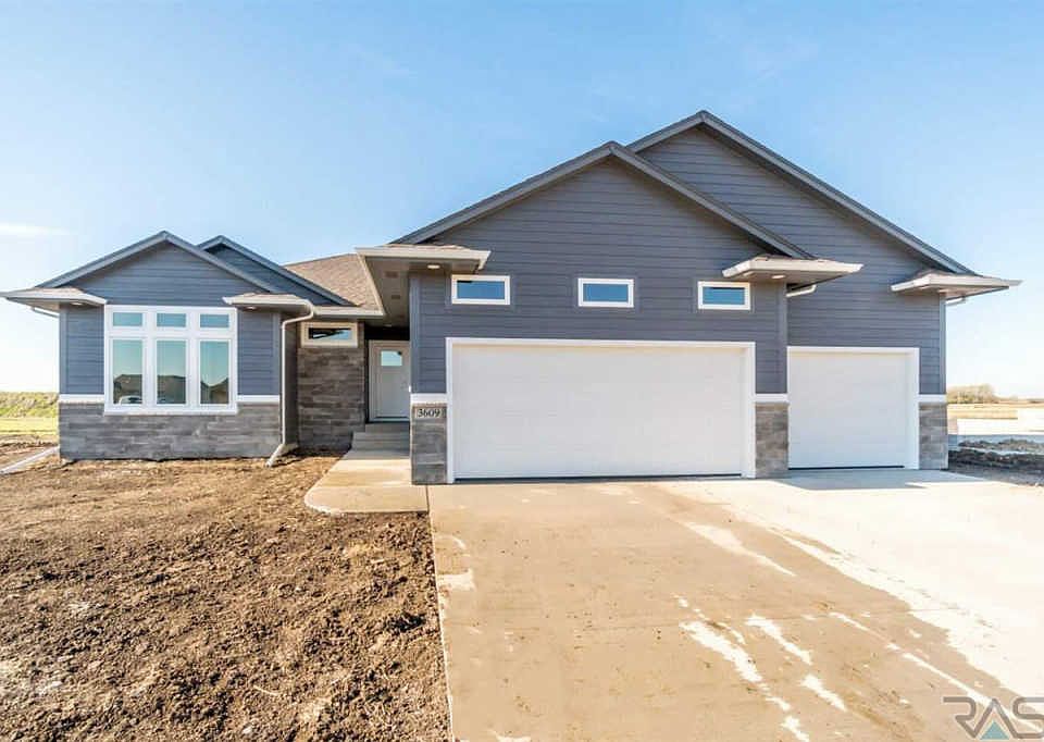 1st image of 3609 E High Plains Cir