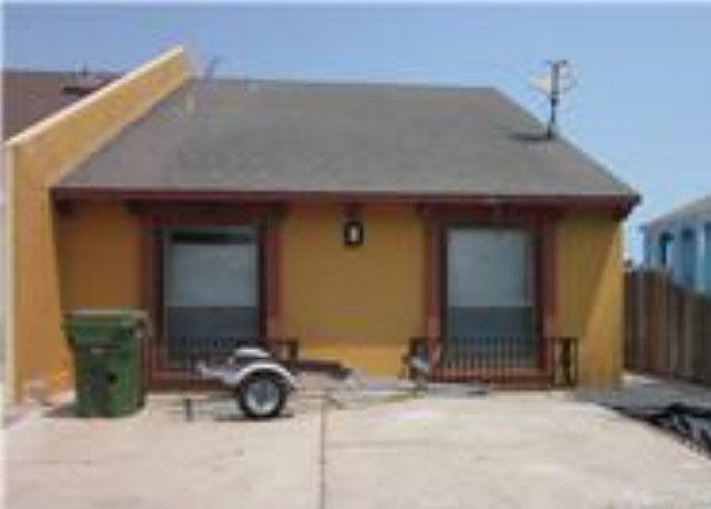 1st image of 106A W Morningside Dr #A