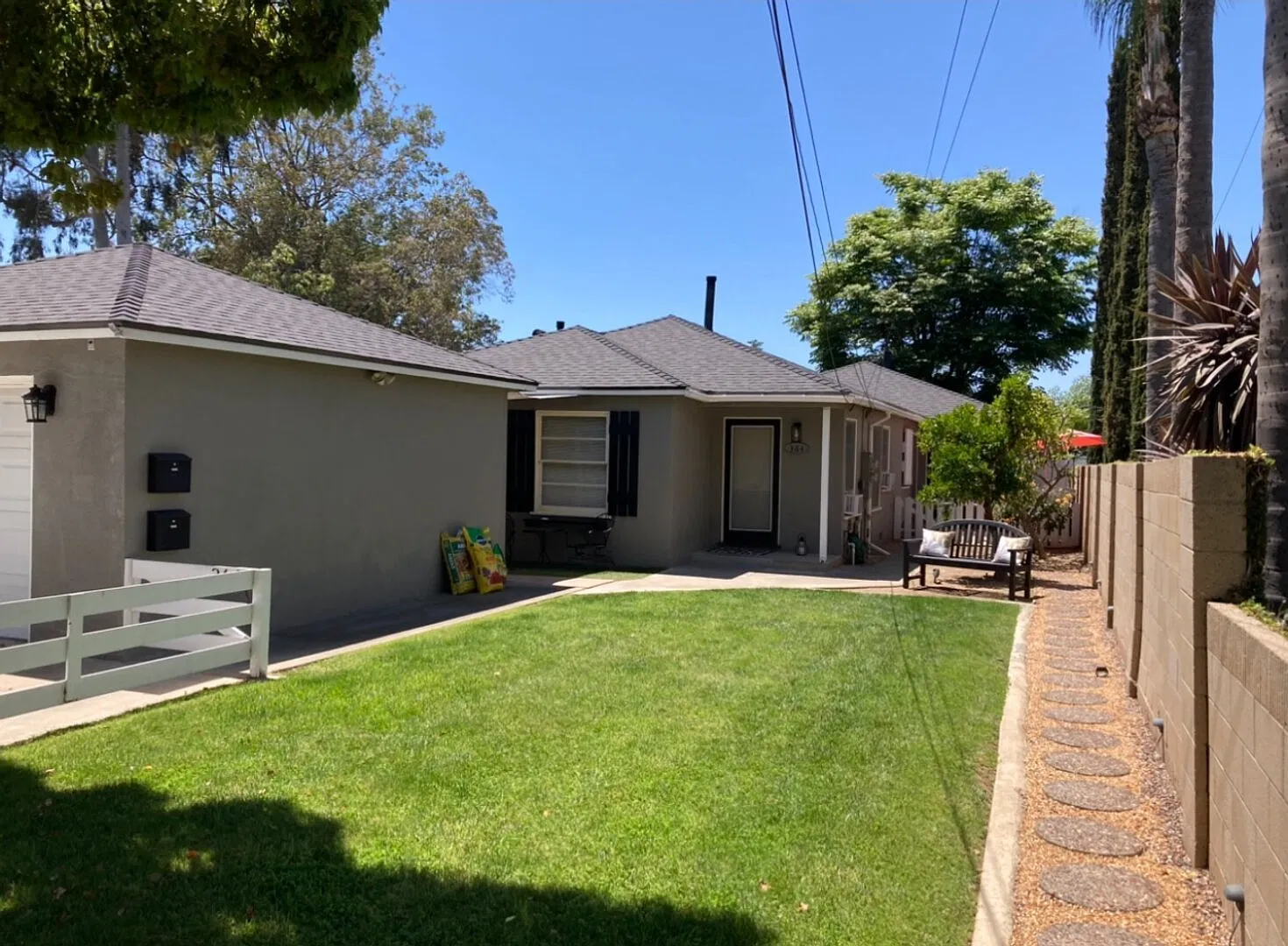 Old Towne Orange Gem | Private Back Unit + Yard — Photo 1